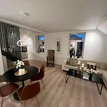 Apartment I Hjertet Av Nordens Paris. Tromsø