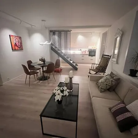 Apartmán I Hjertet Av Nordens Paris.