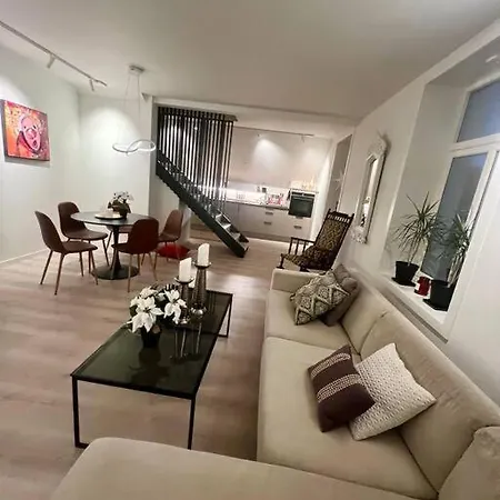 Apartmán I Hjertet Av Nordens Paris. *